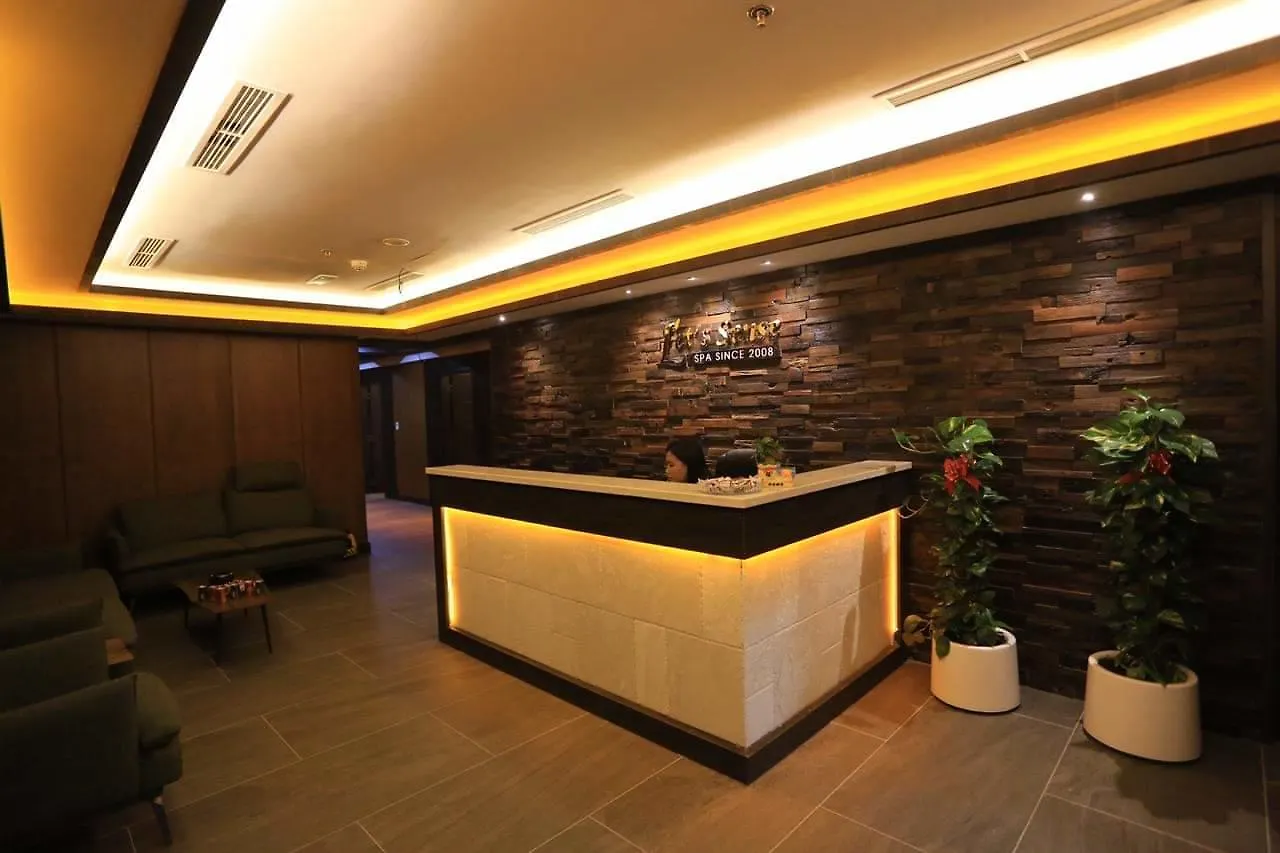Jacob'S Garden Hotel Dubai